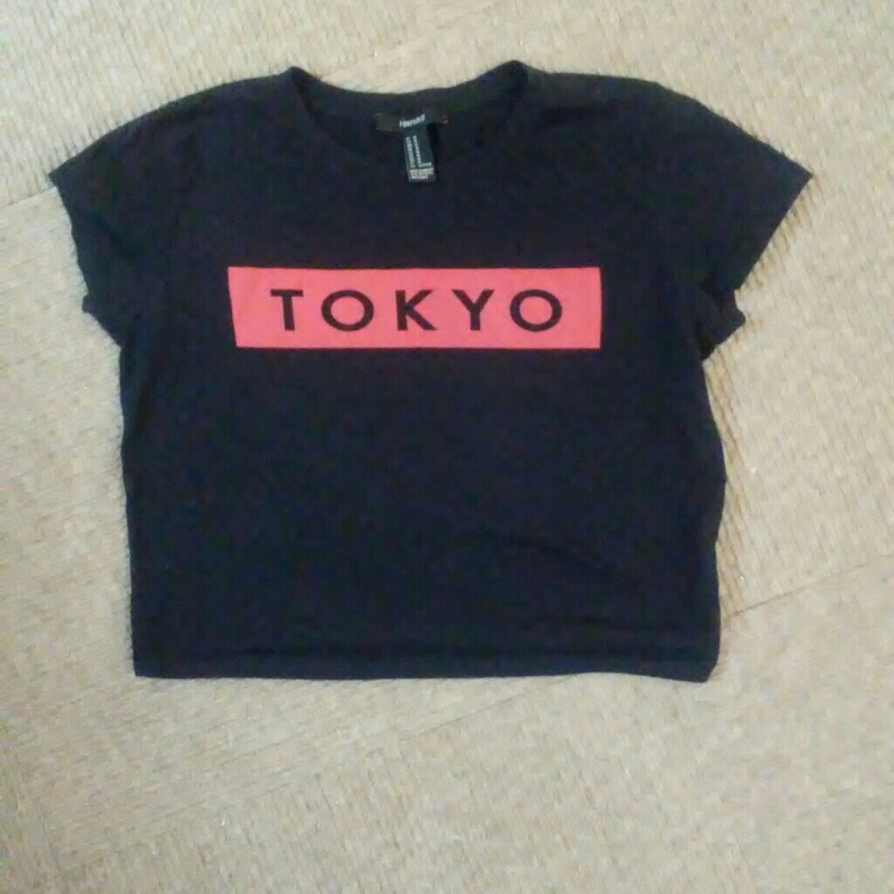 "Tokyo" crop top (Forever 21)